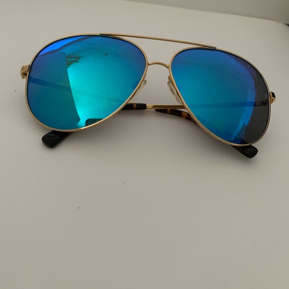 Aviator Micheal Kor’s Sunglasses - Picture 8 of 11
